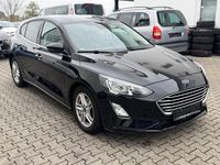 Gebraucht Ford Focus 125 PS (91 kW) 2022 Schwarz Limousine