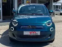 Gebraucht Fiat 500e La Prima 86 kW (118 PS) 2023 Grün Cabrio