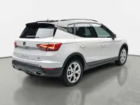 Neu Seat Arona FR 116 PS (85 kW) 2026 Glacial weiß/schwarz metallic SUV