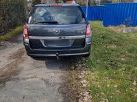 Gebraucht Opel Astra 90 PS (66 kW) 2010 Grau Kombi