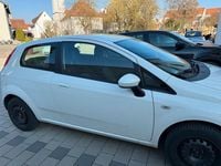Gebraucht Fiat Punto 77 PS (56 kW) 2009 Weiß Kleinwagen