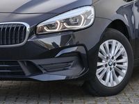 Używany BMW 218 Advantage 150 KM (110 kW) 2022 Czarny Minivan