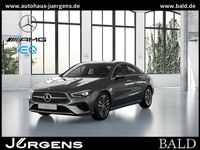 Gebraucht Mercedes CLA200 Progressive 163 PS (119 kW) 2024 Metalliclack mountaingrau Coupé