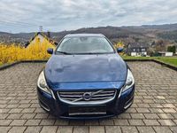 Gebraucht Volvo V60 Ocean Race 114 PS (83 kW) 2012 Blau Kombi