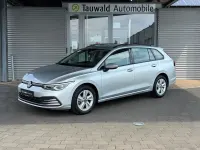 Gebraucht VW Golf VIII Life 131 PS (96 kW) 2024 Silber Kombi