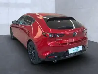 Neu Mazda 3 Homura-Line 2026 Rot Limousine