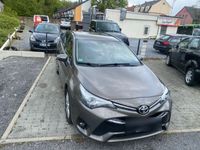 gebraucht Toyota Avensis 2,0-l-D-4D Edition-S Touring S *Unfall*