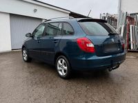 Gebraucht Skoda Fabia 85 PS (62 kW) 2012 Andere farben Kombi