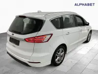 Gebraucht Ford S-MAX Titanium 190 PS (139 kW) 2022 Weiß Van / Kleinbus