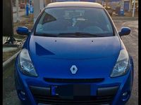 Gebraucht Renault Clio III 75 PS (55 kW) 2011 Blau
