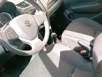 Gebraucht Suzuki Swift 92 PS (67 kW) 2013 Weiß Kleinwagen