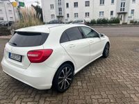 gebraucht Mercedes A180 (BlueEFFICIENCY) sport Bi-Xenon