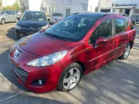 Gebraucht Peugeot 207 Premium 120 PS (88 kW) 2010 Erithree/sanginerot/metallic Kombi