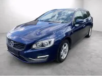 Gebraucht Volvo V60 Ocean Race 120 PS (88 kW) 2015 Blau Kombi