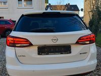 Gebraucht Opel Astra Ultimate 160 PS (117 kW) 2017 Weiß Kombi