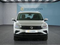 Gebraucht VW Tiguan 150 PS (110 kW) 2023 Silber SUV