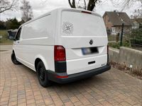 Gebraucht VW Transporter 114 PS (83 kW) 2019 Weiß Van