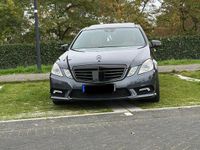 Gebraucht Mercedes E500 AMG 388 PS (285 kW) 2010 Grau Limousine