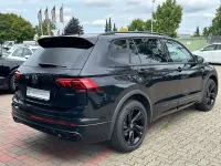 Gebraucht VW Tiguan Allspace R-line 150 PS (110 kW) 2023 Schwarz SUV