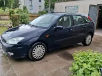 Gebraucht Ford Focus 115 PS (84 kW) 2004 Blau Kleinwagen