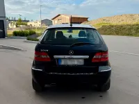 Gebraucht Mercedes B200 136 PS (100 kW) 2009 Schwarz Van / Kleinbus