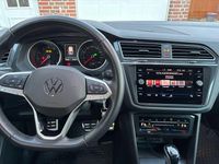 Gebraucht VW Tiguan Active 150 PS (110 kW) 2023 Schwarz SUV