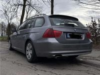 Gebraucht BMW 318 143 PS (105 kW) 2010 Kombi