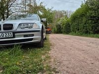 Gebraucht BMW 320 150 PS (110 kW) 1999 Silber Limousine