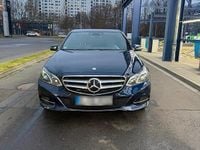 Gebraucht Mercedes E350 Avantgarde 252 PS (185 kW) 2014 Blau Limousine