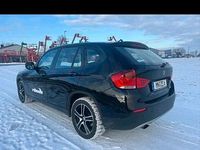 Gebraucht BMW X1 150 PS (110 kW) 2010 Schwarz SUV