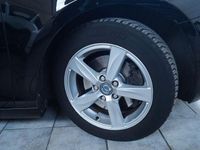 Gebraucht Volvo V40 You! 120 PS (88 kW) 2014 Schwarz Limousine