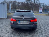 Gebraucht BMW 550 381 PS (280 kW) 2012 Kombi