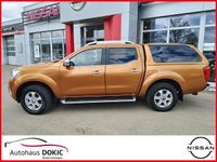 Gebraucht Nissan Navara Tekna 190 PS (139 kW) 2016 Gelb Pickup