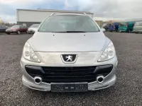 Gebraucht Peugeot 307 Tendance 109 PS (80 kW) 2008 Silber Limousine