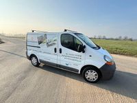 Gebraucht Renault Trafic 101 PS (74 kW) 2003 Weiß Van / Kleinbus