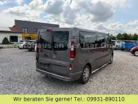 Używany Opel Vivaro 125 KM (91 kW) 2016 Szary Minivan