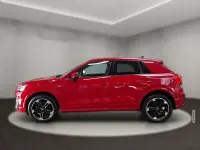 Gebraucht Audi Q2 S-Line 150 PS (110 kW) 2022 Rot metallic SUV