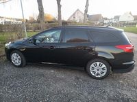 Gebraucht Ford Focus 101 PS (74 kW) 2016 Schwarz Limousine