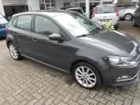 Gebraucht VW Polo Highline 90 PS (66 kW) 2017 Grau Kleinwagen