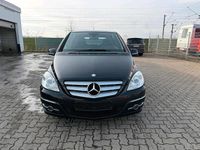 Gebraucht Mercedes B180 109 PS (80 kW) 2010 Schwarz Van / Kleinbus