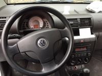 Usata VW Fox 54 CV (39 kW) 2009 Argento Utilitaria