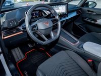 Gebraucht Cupra Born 150 kW (204 PS) 2023 Glacial white metallic Kleinwagen