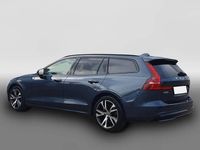 Gebraucht Volvo V60 Plus 197 PS (144 kW) 2025 Blau Kombi