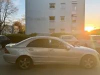 Gebraucht Mercedes C270 170 PS (125 kW) 2001 Silber Limousine
