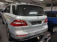 Second-hand Mercedes ML250 204 CP (150 kW) 2012 Argintiu SUV