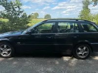 Gebraucht BMW 320 150 PS (110 kW) 1999 Schwarz Kombi