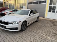 Gebraucht BMW 520 Sport Line 190 PS (139 kW) 2018 Weiß Kombi