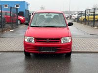 Gebraucht Daihatsu Cuore 56 PS (41 kW) 2000 Rot Kleinwagen