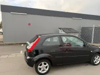 Gebraucht Ford Fiesta 60 PS (44 kW) 2008 Schwarz Kleinwagen