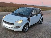 Usata Smart ForFour 75 CV (55 kW) 2006 Bianco Utilitaria